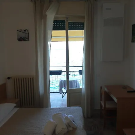 Diana Gardone Riviera